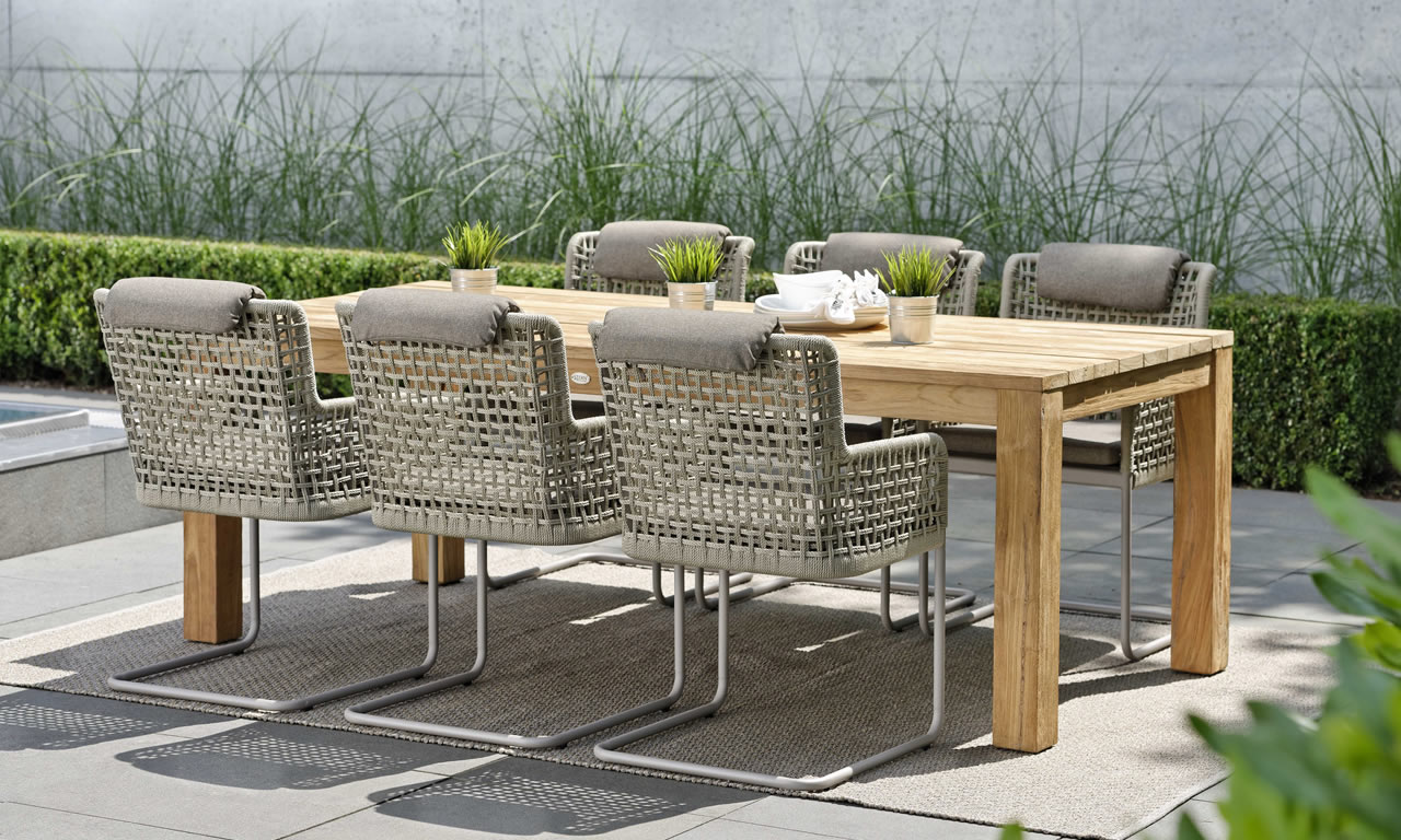 Kein Garten ohne Gartenmöbel - Holz Roeren